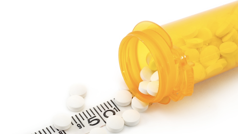 Illustration for article titled Scandal Surrounding French Diet Pill Widens as Pharmaceutical Chief Is Charged with Manslaughter